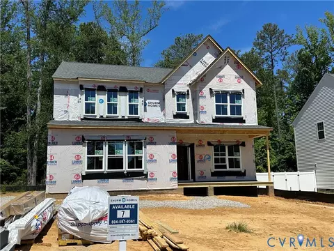4248 Poplar Village Dr, Chester, VA 23831