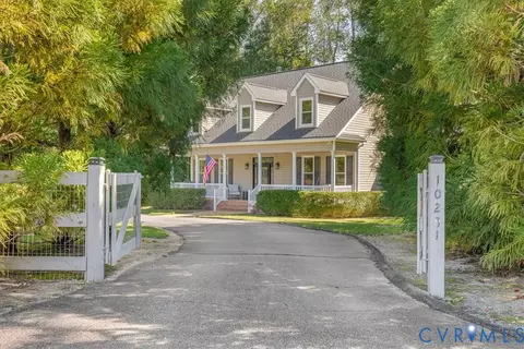 10281 Old Quarter Ln, New Kent, VA 23124