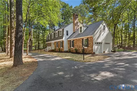 3031 E Brigstock Rd, Midlothian, VA 23113 photo 2