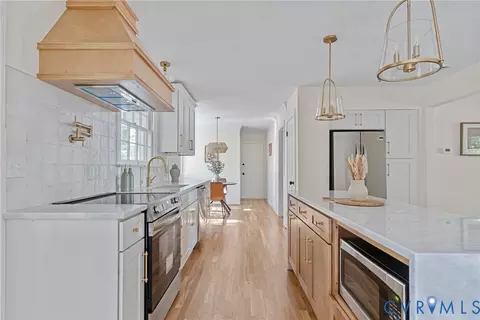 3031 E Brigstock Rd, Midlothian, VA 23113 photo 10