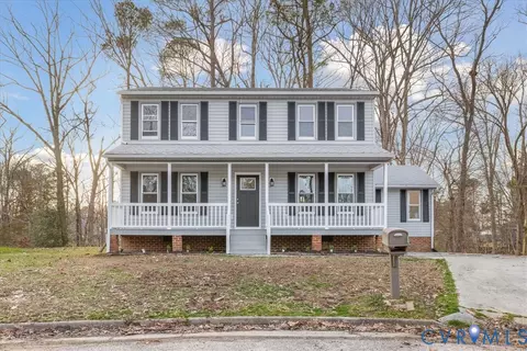 1131 Peace Cliff Ct, Colonial Heights, VA 23834