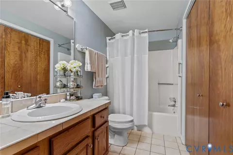 Bath - 3209 Shadow Oaks Rd, Midlothian, VA 23112 photo 1 of 2