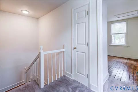 Entry Way - 818 Spring St, Richmond, VA 23220 photo 6 of 6