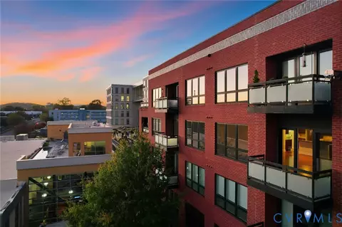 200 Garrett St #504, Charlottesville, VA 22902