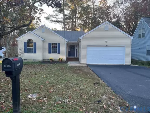 7601 Crestview Dr, Toano, VA 23168