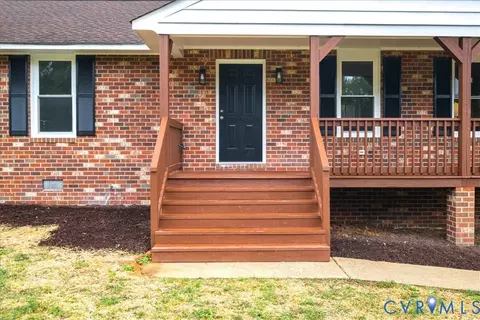 1290 Grapevine Rd, Sandston, VA 23150 photo 2