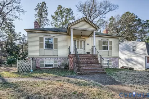 1748 S Sycamore St, Petersburg, VA 23805