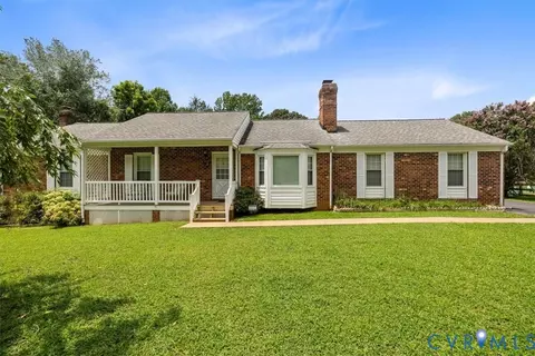 2725 Birdsong Ln, Powhatan, VA 23139