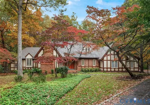 3020 Mount Hill Dr, Midlothian, VA 23113