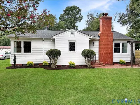 17 Rodes Ave, Sandston, VA 23150