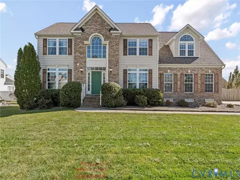 13725 Litwack Cove Dr, Chester, VA 23836
