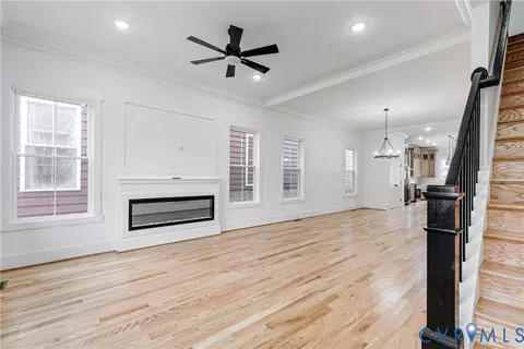 Living - 903 N 5 N 36th St, Richmond, VA 23223 photo 1 of 7