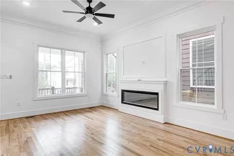 Living - 903 N 5 N 36th St, Richmond, VA 23223 photo 3 of 7