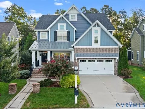 3807 Graythorne Dr, Midlothian, VA 23112