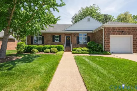 5713 Lakemere Dr, North Chesterfield, VA 23234
