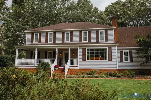 2735 Swanhurst Dr, Midlothian, VA 23113