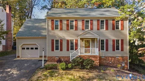 4717 Cedar Cliff Rd, Chester, VA 23831