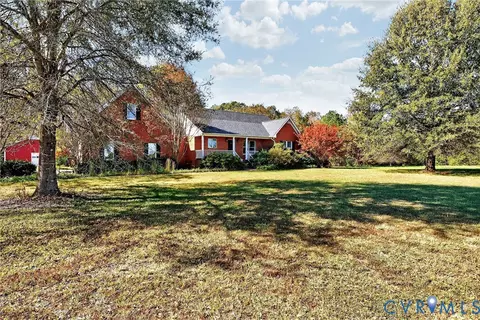 12600 Horseshoe Loop, Amelia Court House, VA 23002 photo 2
