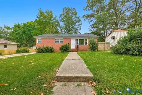 1702 Tabb Ave, Hopewell, VA 23860