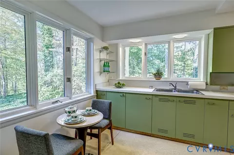 Kitchen - 8801 Riverside Dr, Richmond, VA 23235 photo 3 of 3