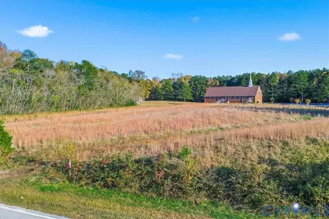 6040 Woodpecker Rd, Chesterfield, VA 23838