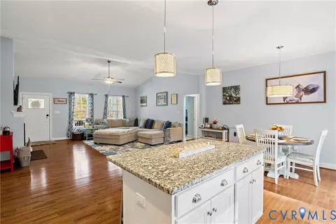 4875 Kimber Ln, Gum Spring, VA 23065 photo 24