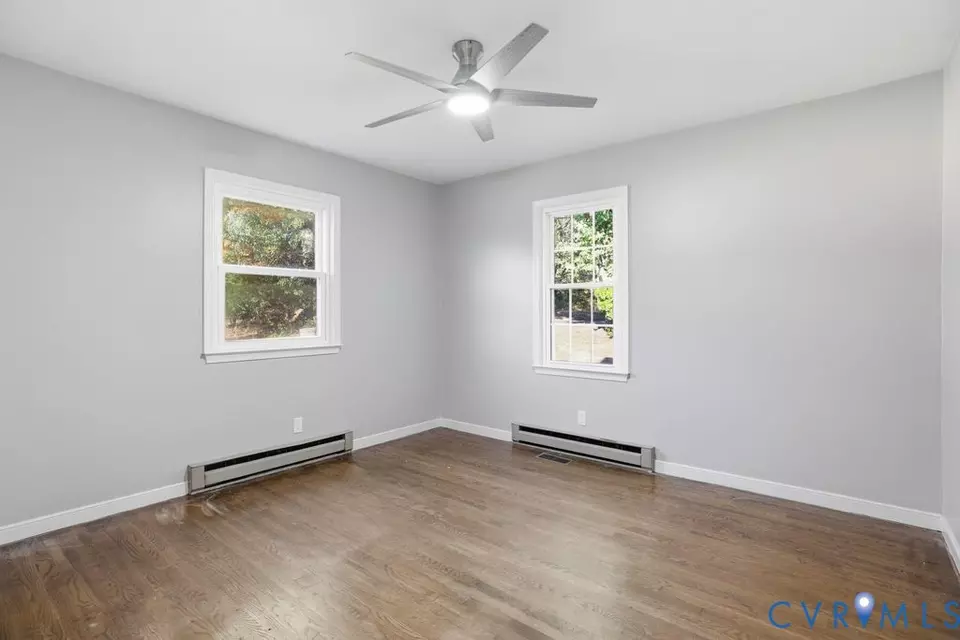 Bedroom - 1601 Holly Hills Rd, Powhatan, VA 23139 photo 2 of 4