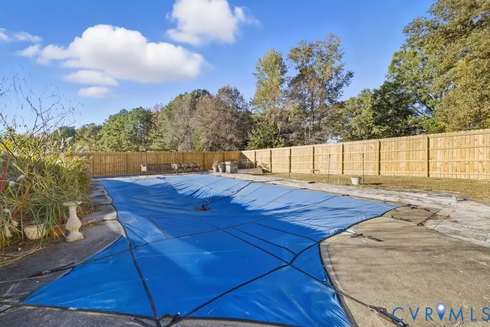 Exterior - 1601 Holly Hills Rd, Powhatan, VA 23139 photo 9 of 11