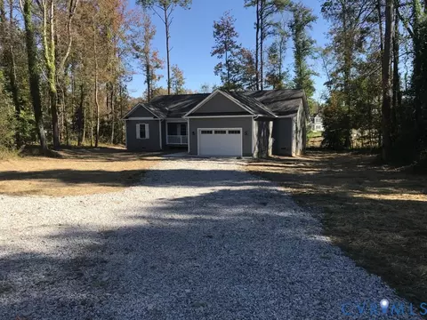 4249 Curtis St, Chester, VA 23831