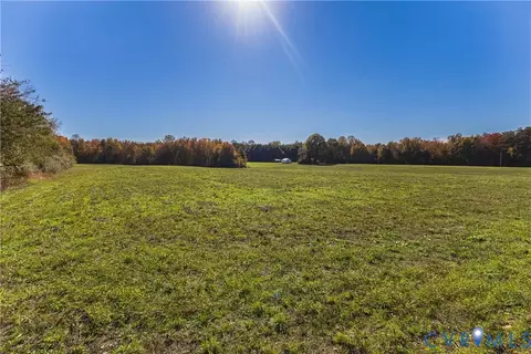 9604 Robert E Lee Dr, Spotsylvania, VA 22551