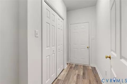 Entry Way - 1726 Pulliam St, North Chesterfield, VA 23235 photo 3 of 3