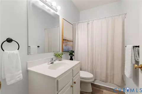 Bath - 1726 Pulliam St, North Chesterfield, VA 23235 photo 1 of 3
