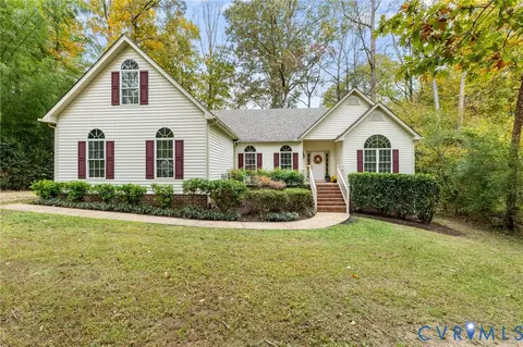 1726 Pulliam St, North Chesterfield, VA 23235