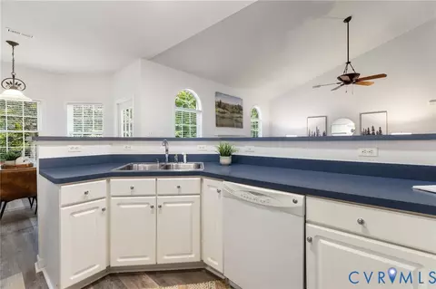 Kitchen - 1726 Pulliam St, North Chesterfield, VA 23235 photo 2 of 2