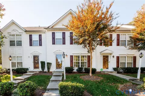 405 Hollybrook Ridge Ln, Richmond, VA 23223