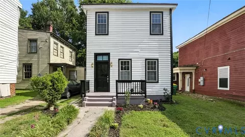 622 Grove Ave, Petersburg, VA 23803