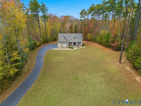 11499 Jack Ln, Rockville, VA 23146 photo 4