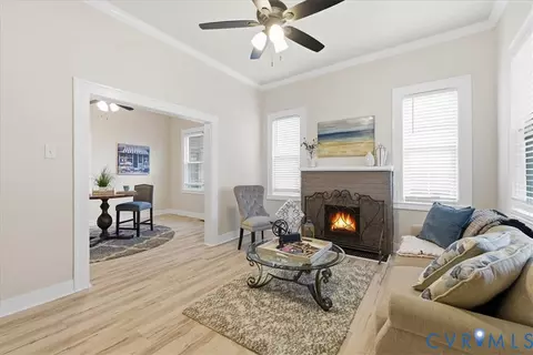 825 Marseilles St, Petersburg, VA 23803