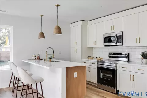 606 Cheatwood Ave, Richmond, VA 23222