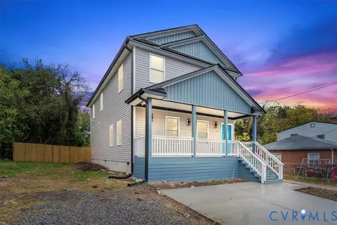 403 St Matthew St, Petersburg, VA 23803