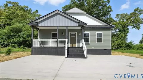 610 Gressett St, Petersburg, VA 23803