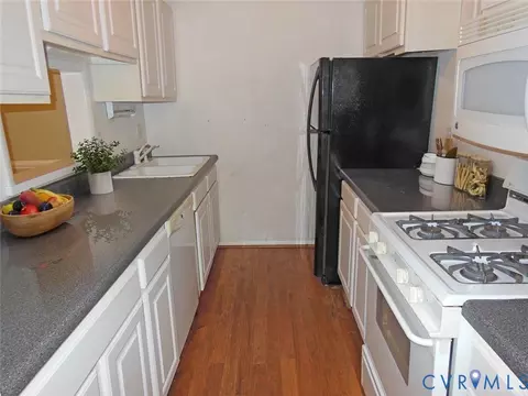 11815 N Briar Patch Dr, Midlothian, VA 23113 photo 5