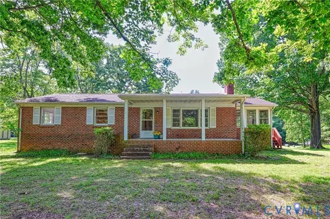21 Browns Point Ln, Bumpass, VA 23024 photo 16