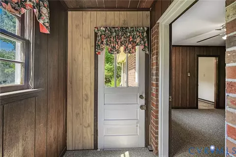 21 Browns Point Ln, Bumpass, VA 23024 photo 37