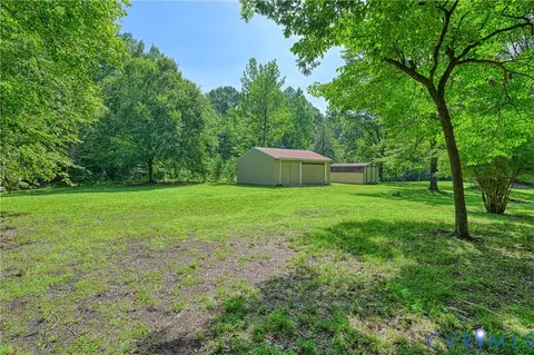 21 Browns Point Ln, Bumpass, VA 23024 photo 24