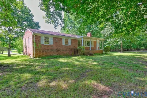 21 Browns Point Ln, Bumpass, VA 23024 photo 15