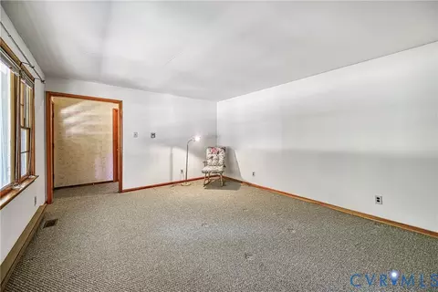 21 Browns Point Ln, Bumpass, VA 23024 photo 42