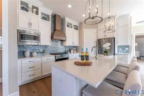 1049 Arbor Heights Ter, Midlothian, VA 23114