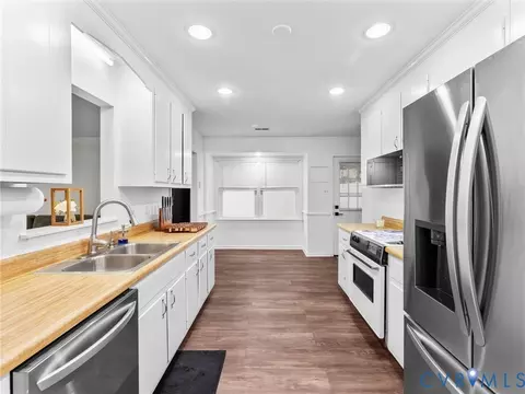 7018 Spring Trace Ter, Midlothian, VA 23112 photo 14