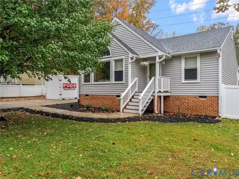 7018 Spring Trace Ter, Midlothian, VA 23112 photo 2